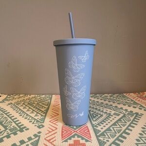 2/$15 Dolly Parton Light Blue Butterfly 20z Plastic tumbler